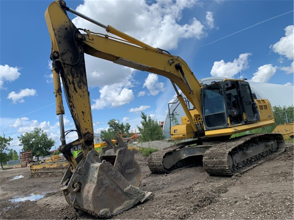 2018 KOMATSU PC240LC-11 MD0055694