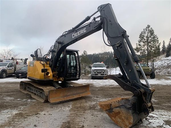 2019 DEERE 135G MD0056923