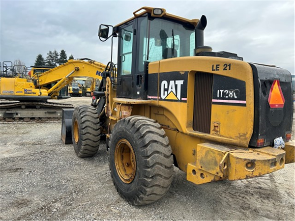 2004 CATERPILLAR IT28G MD0054984