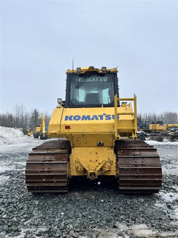 2016 KOMATSU D65PX-17 MD0054144