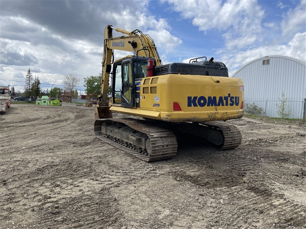 2017 KOMATSU PC240LC-11 MD0055273