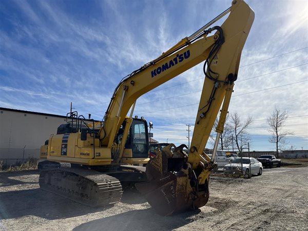 2017 KOMATSU PC240LC-11 MD0055273