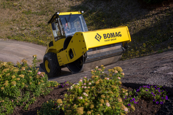 BOMAG BW 213 DH-5 Specs | SMS Equipment