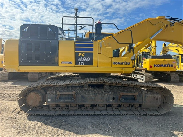 2023 Komatsu PC490LCi-11 5059