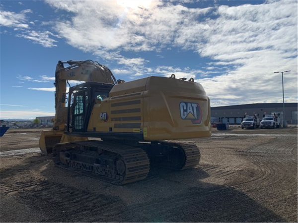 2023 CATERPILLAR 352 5025