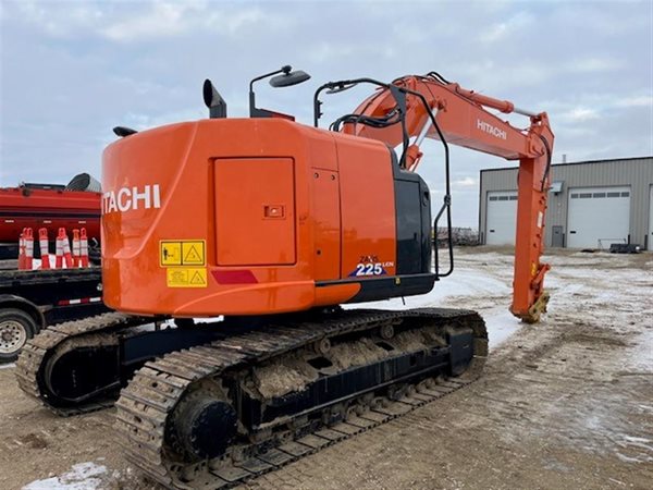 2018 HITACHI ZX225US-6 MD0054243