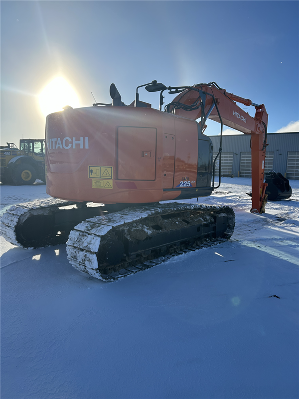 2018 HITACHI ZX225US-6 MD0054243