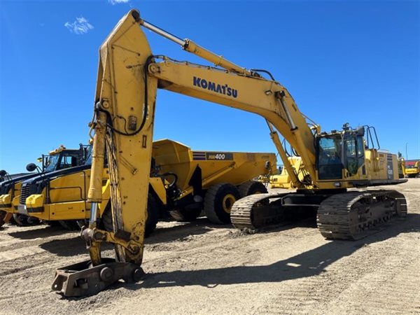 2013 Komatsu PC650LC-8E0 2755